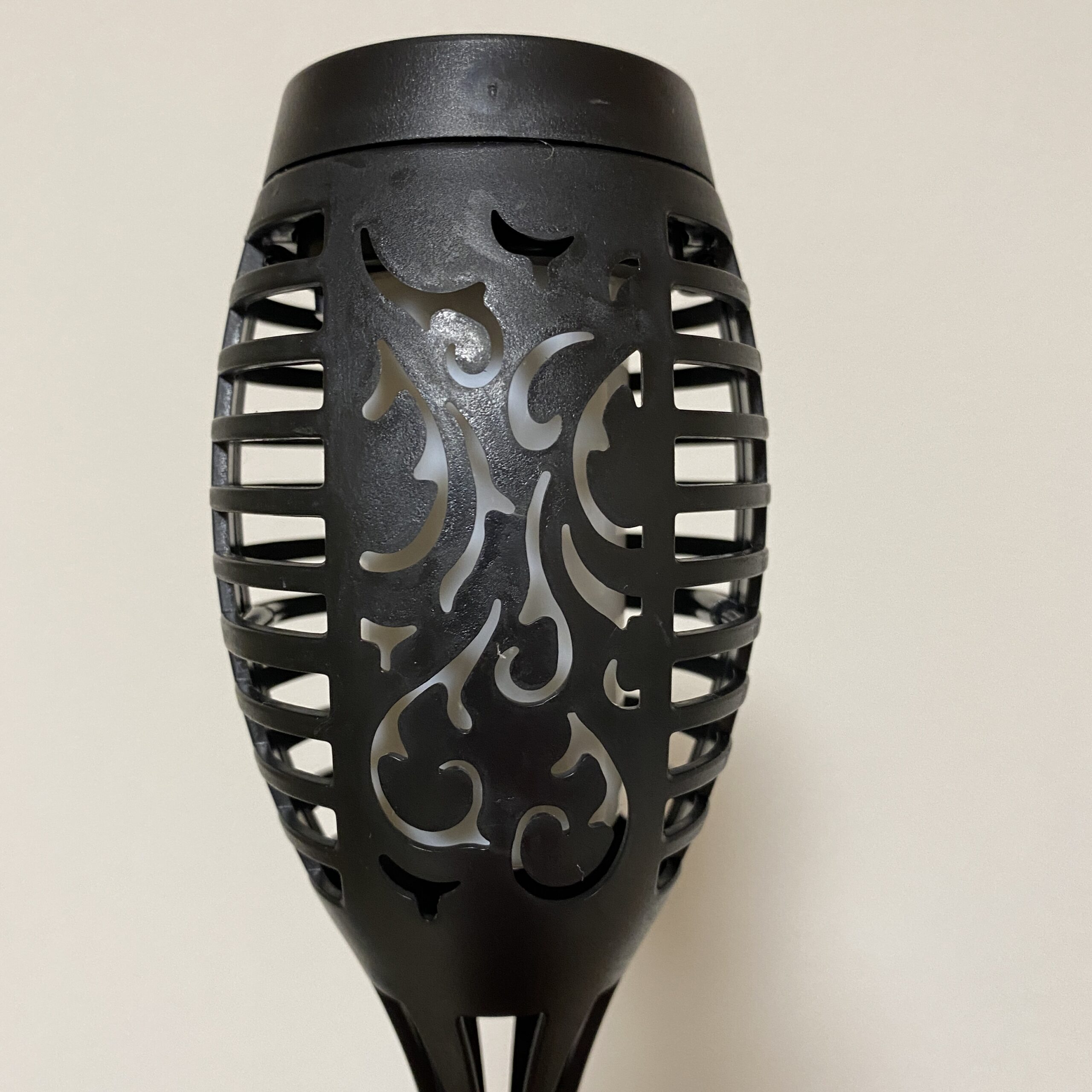 炎の揺らめきを再現 ガーデンソーラーライト ｇａｒｄｅｎ ｌｉｆｅ